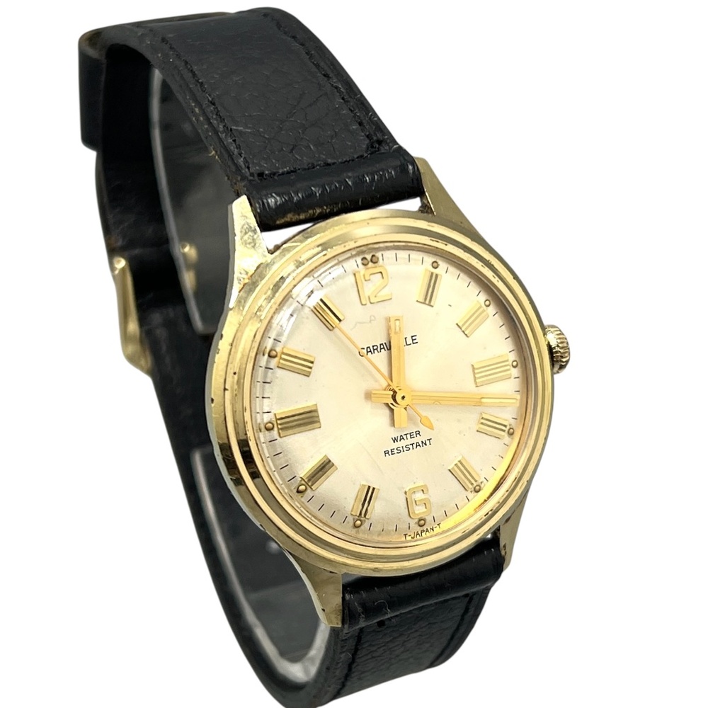 Caravelle Gold Plate  Mens Vintage 1970s  Mechanical Hand Wind Wristwatch